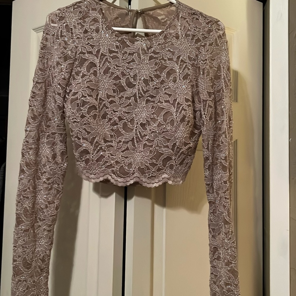 City Triangles Size 9 Dress Top
